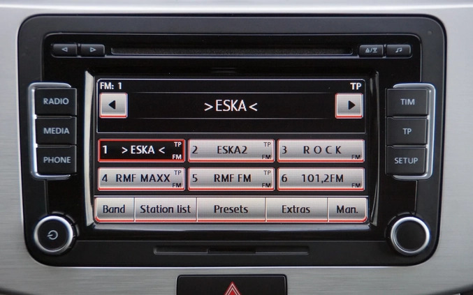 Volkswagen Passat cena 52700 przebieg: 210904, rok produkcji 2014 z Polkowice małe 436